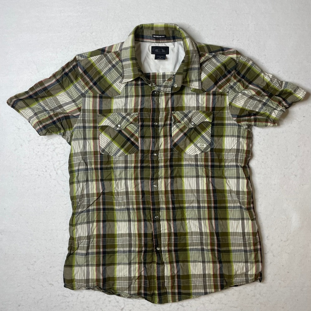 Oakley Mens Short Sleeve Plaid Western Shirt Regular Fit Button Up Green Brown‎